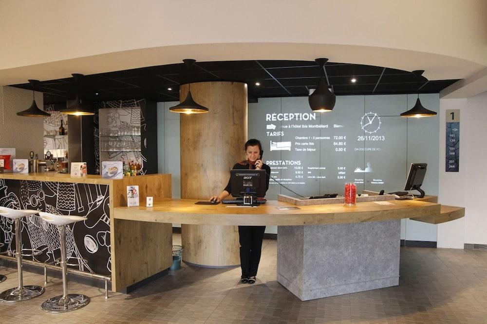 Ibis Montbeliard Hotell Exteriör bild
