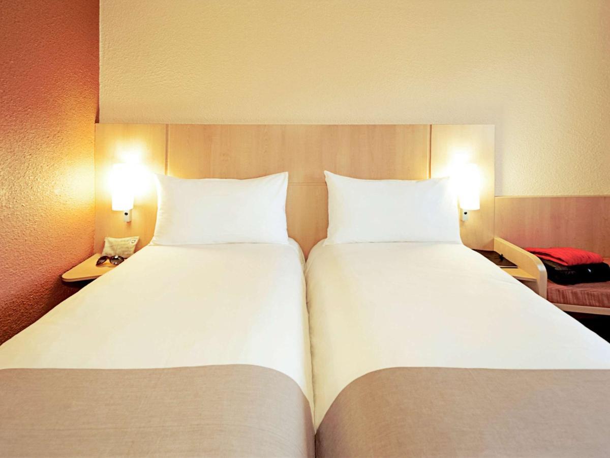 Ibis Montbeliard Hotell Exteriör bild